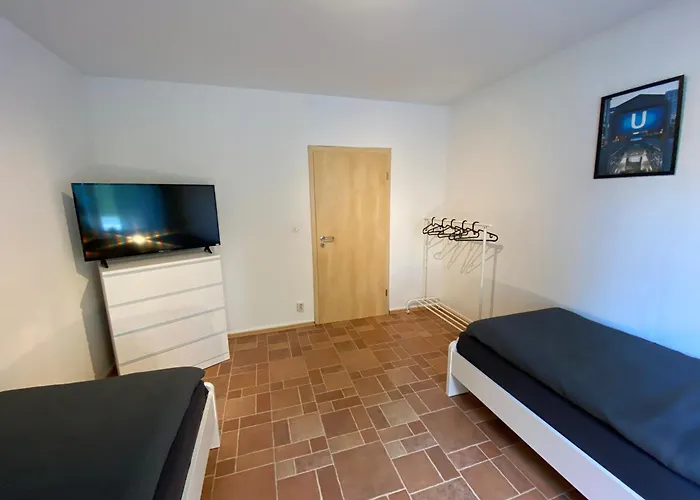 아파트 Geraeumige Monteurwohnung